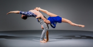 Duo-acrobatics